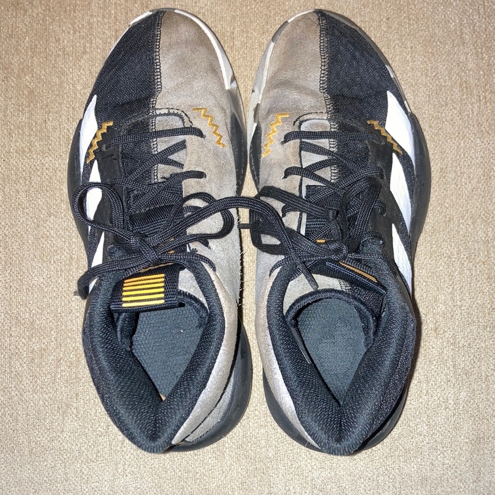 ADIDAS Pro Next 2019 Kids Mid Top Basketball Shoes/Sneakers